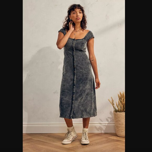 Urban Outfitters Reed Acid Wash Corduroy Button-Through Midi Dress M - Picture 1 of 7